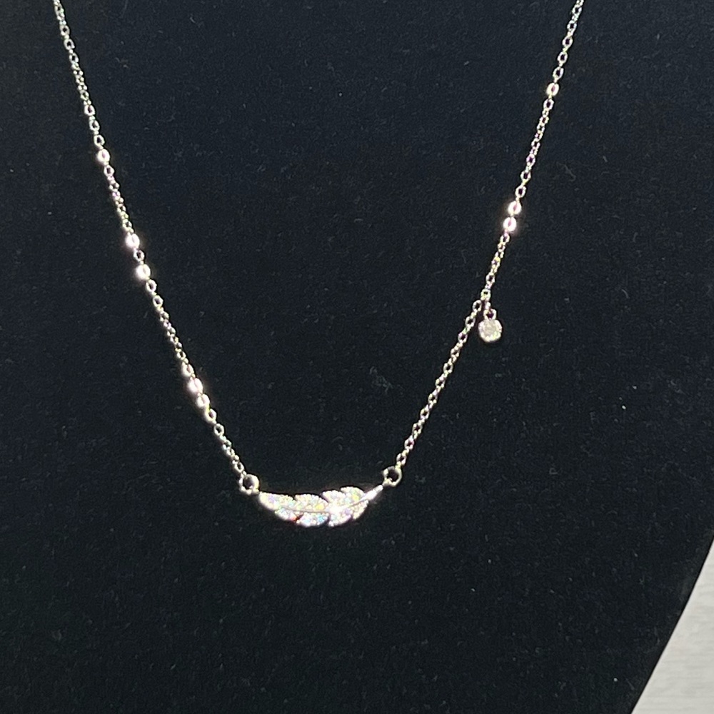 STUNNING Bohemian 925 Silver - Crystal Feather Wing Clavicle Necklace - Picture 3 of 7